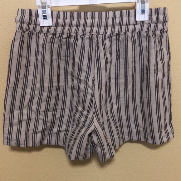 NWT Nyland striped shorts - Picture 2 of 3